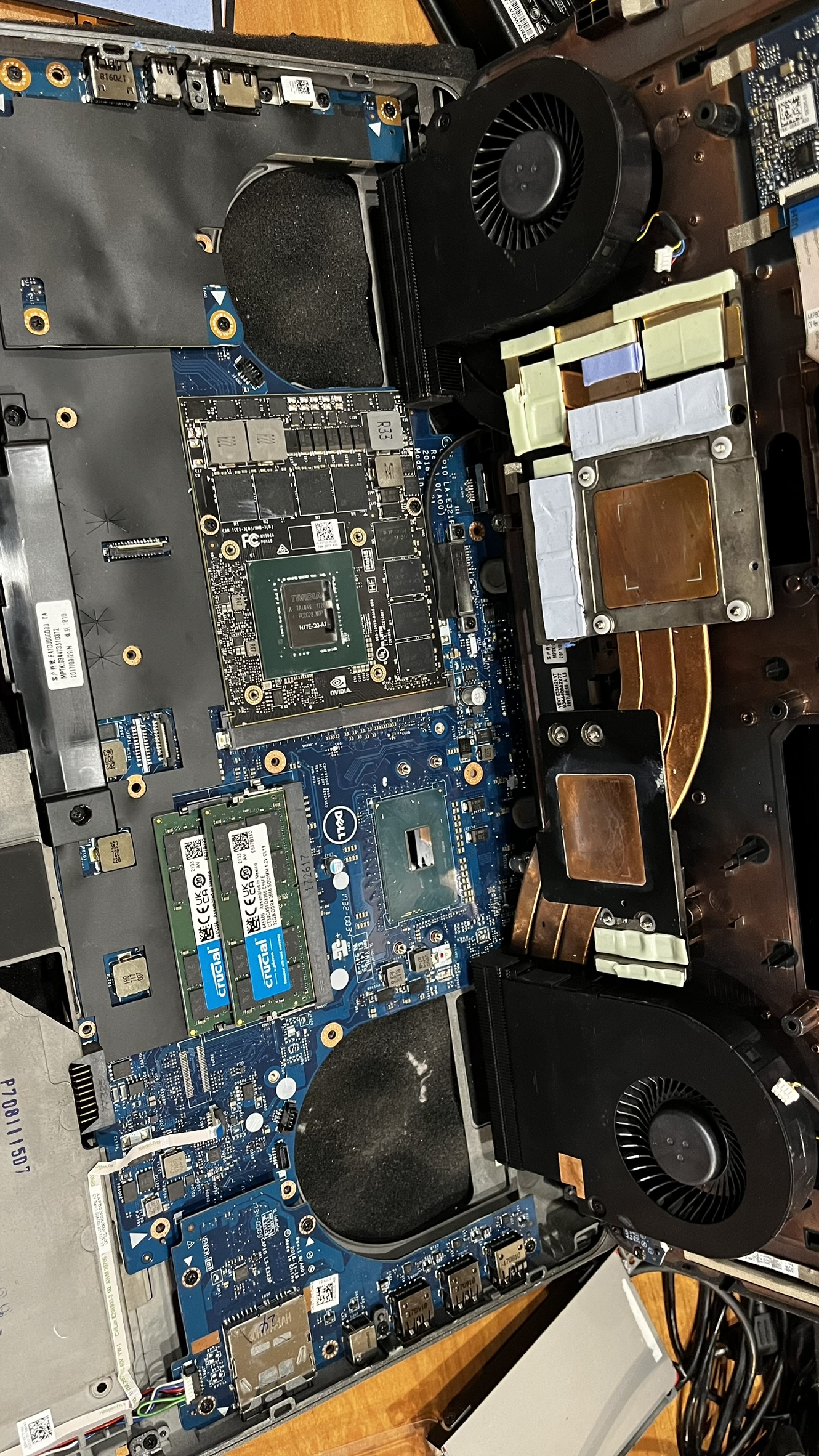 Laptop 